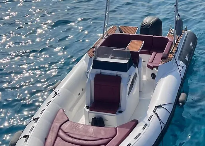 Blue Horizon Botel